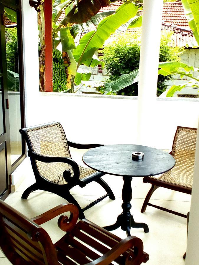 Sleepy Head Guesthouse Unawatuna Bagian luar foto