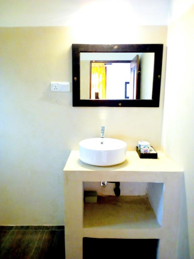 Sleepy Head Guesthouse Unawatuna Bagian luar foto